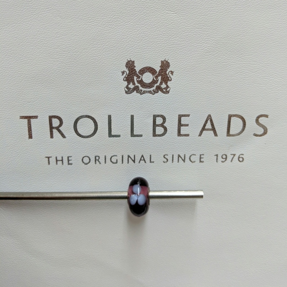 Purple Flower Bead